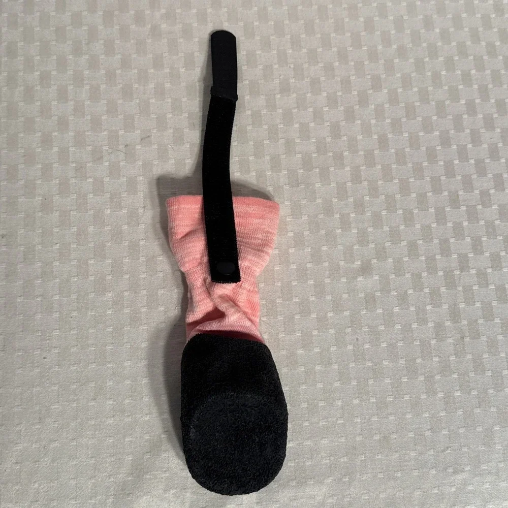 QUMY Dog Shoes LARGE Dog Boots & Paw Protectors Pink size 7 63-75 lbs NEW